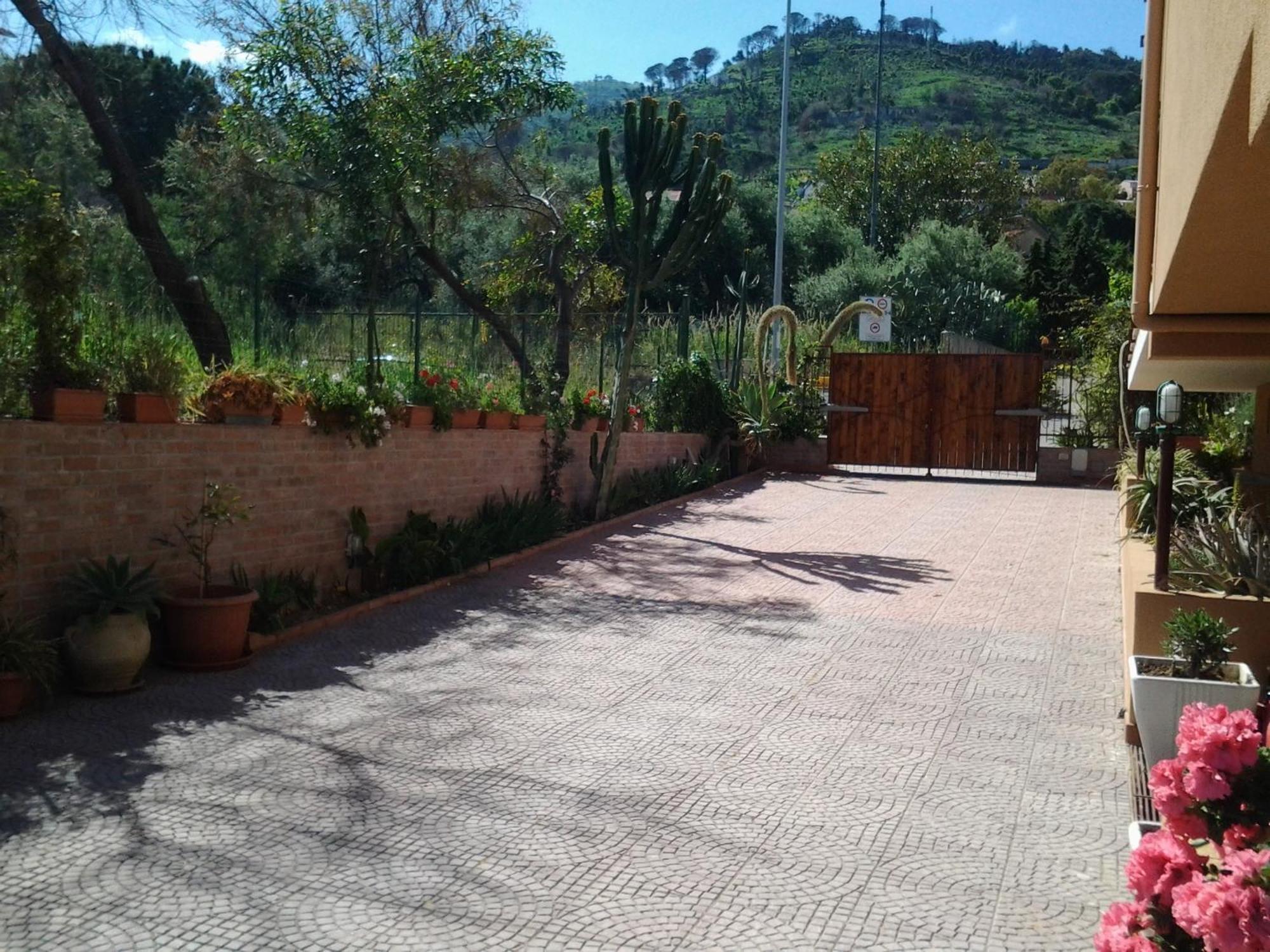 Fabiene Familyholidays Gelsonia Cefalù Dış mekan fotoğraf