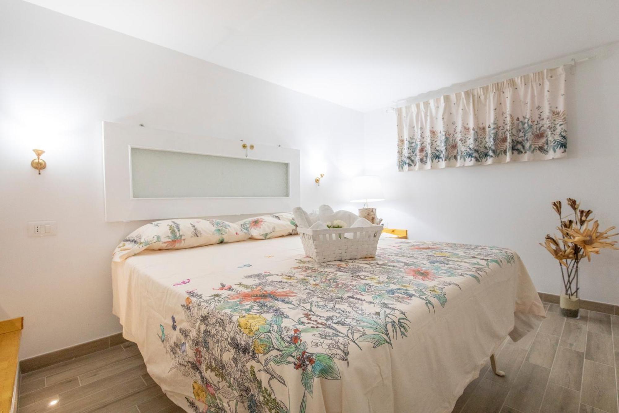 Fabiene Familyholidays Gelsonia Cefalù Dış mekan fotoğraf